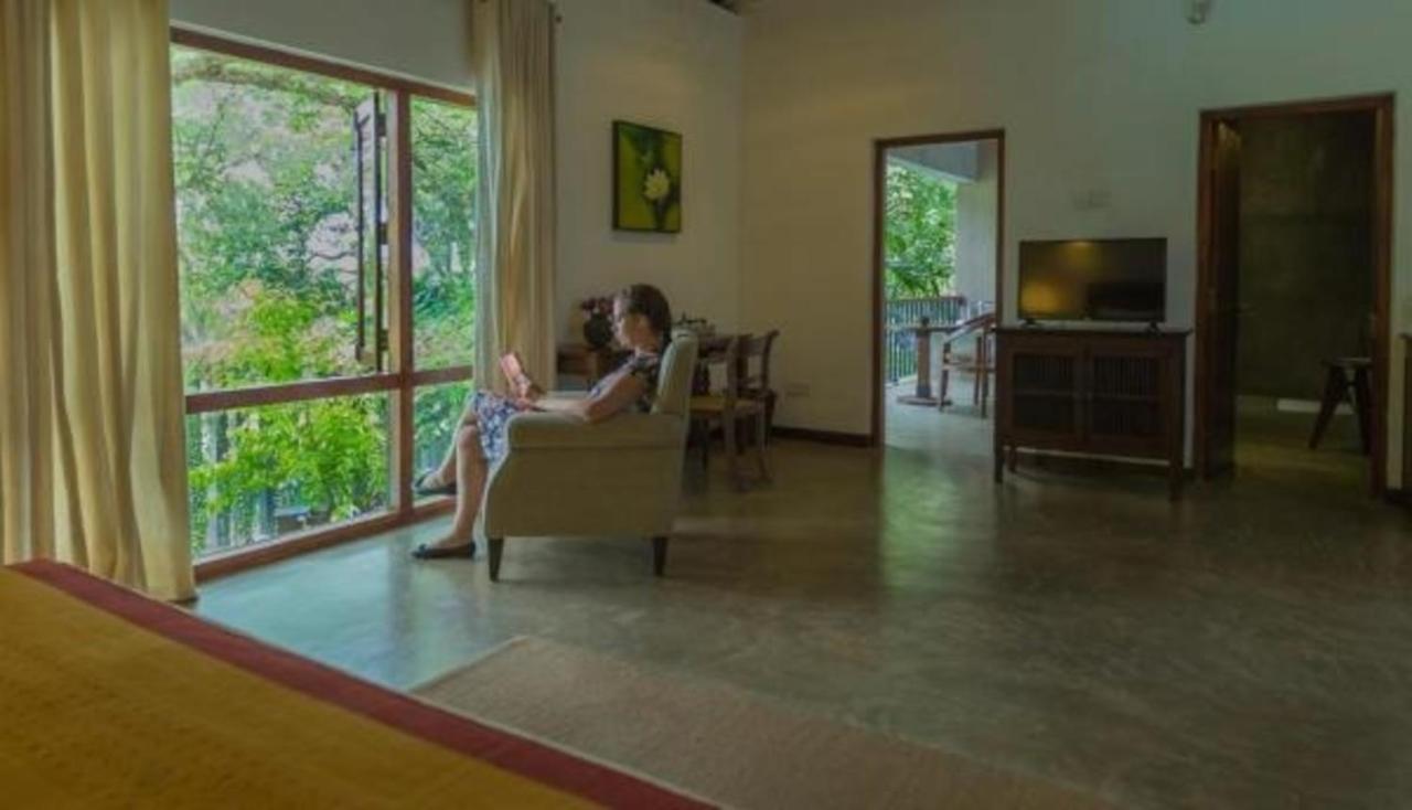 Roman Lake Ayurveda Boutique Resort - Level 1 Certified Ahungalla Exterior foto